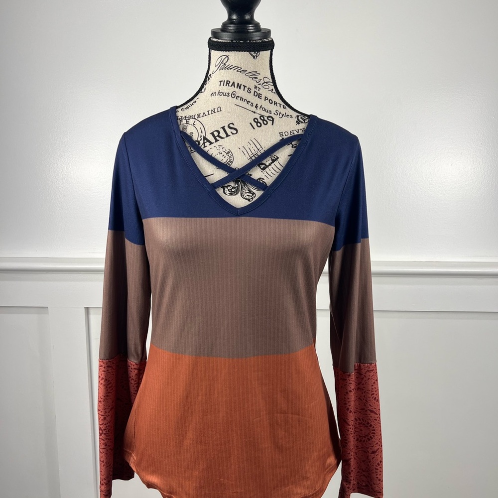 Colorblock V-Neck Long Sleeve Top